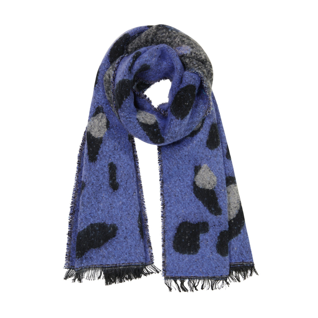 Laundry By Shelli Segal Women's Oversized Animal Print Cozy Scarf and Beanie Set